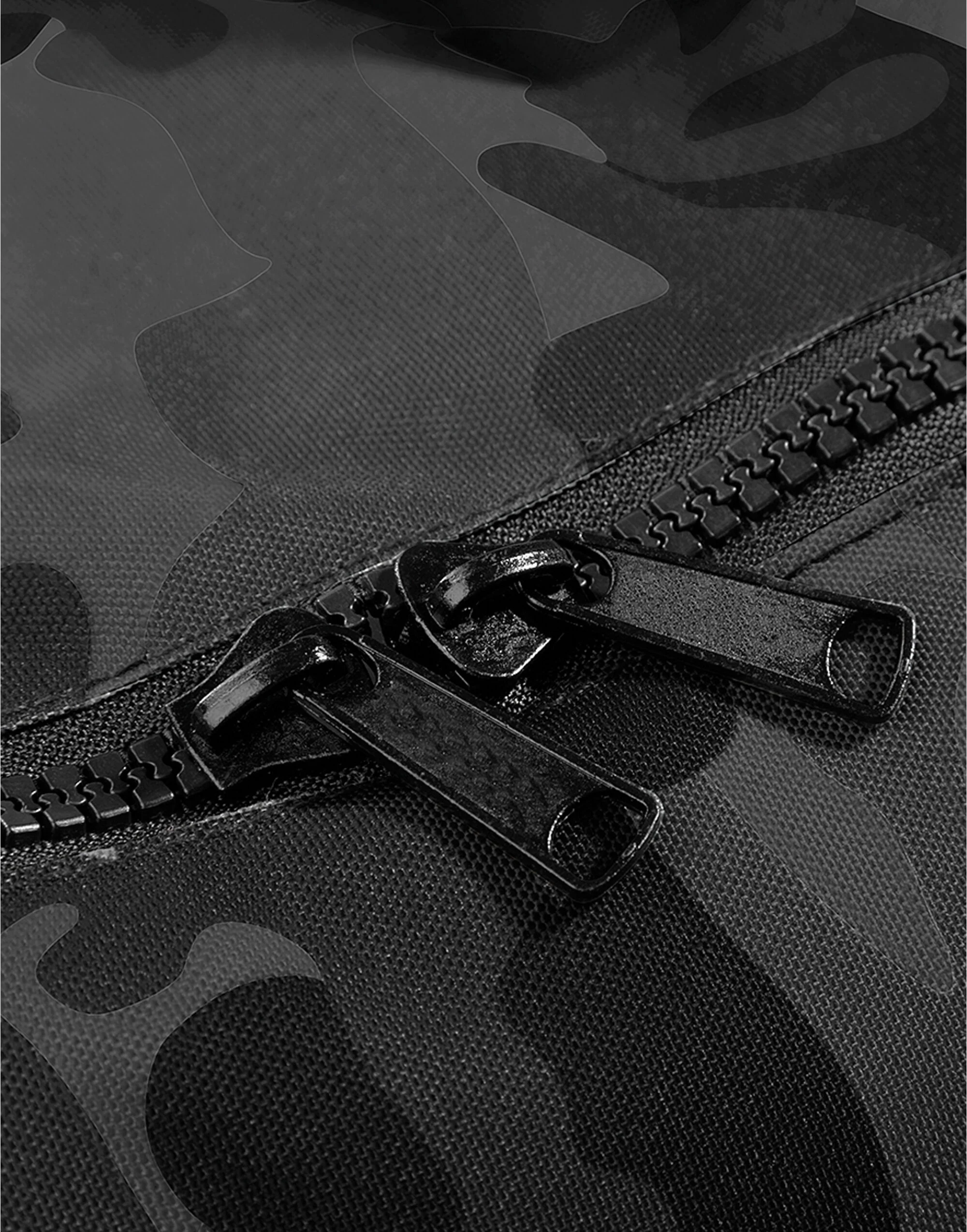 Bagbase Camo Barrel Bag - Image 7