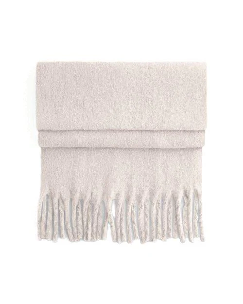 Beechfield Fluffy Scarf - Image 5