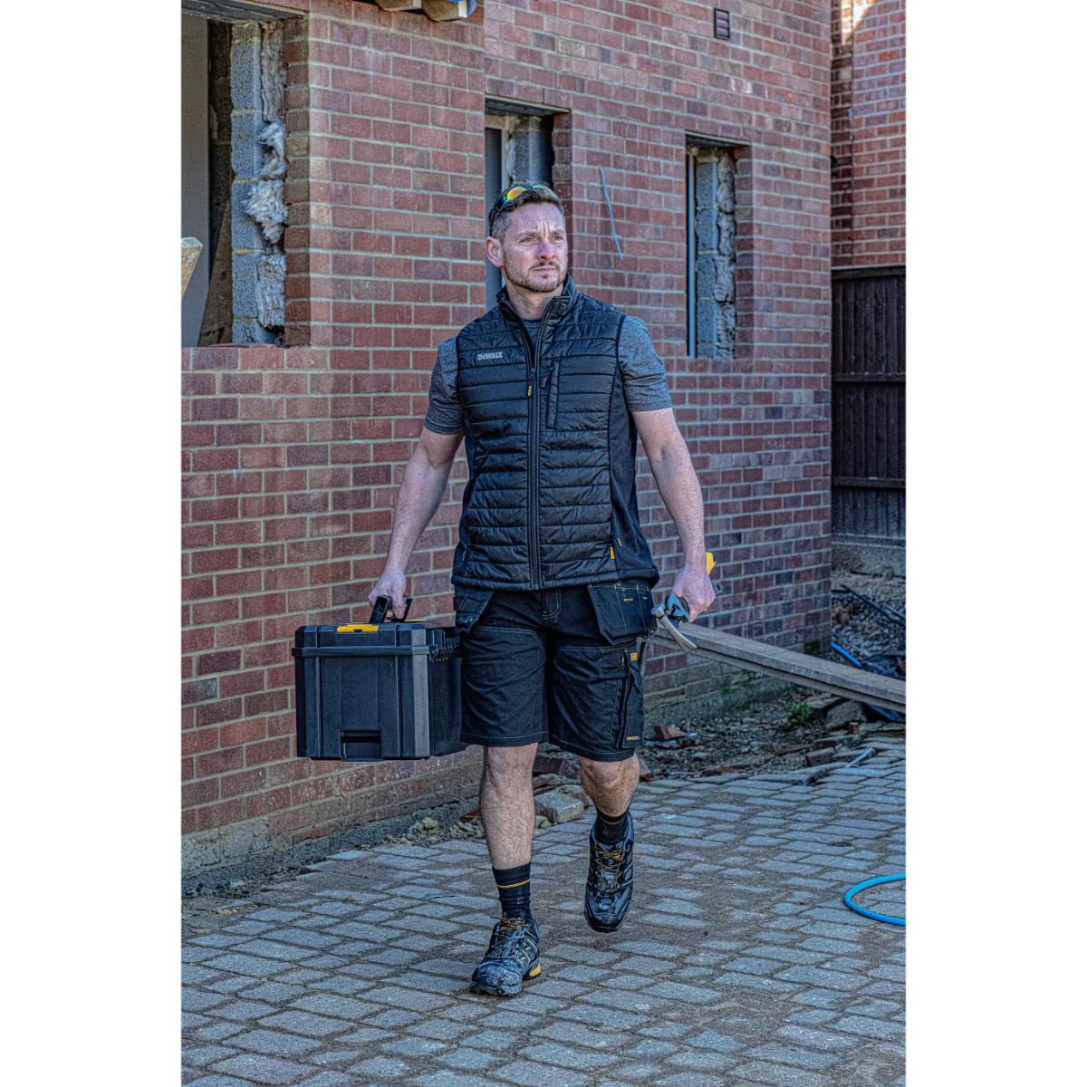 DeWalt Soft Padded lightweight Gilet - Image 4