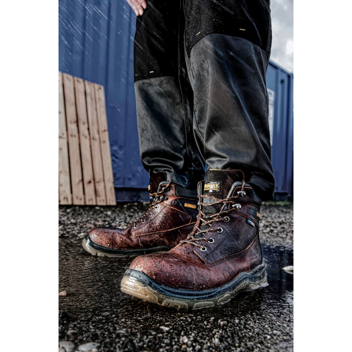 DeWalt Tan 6'' Waterproof Safety Boot - Image 5