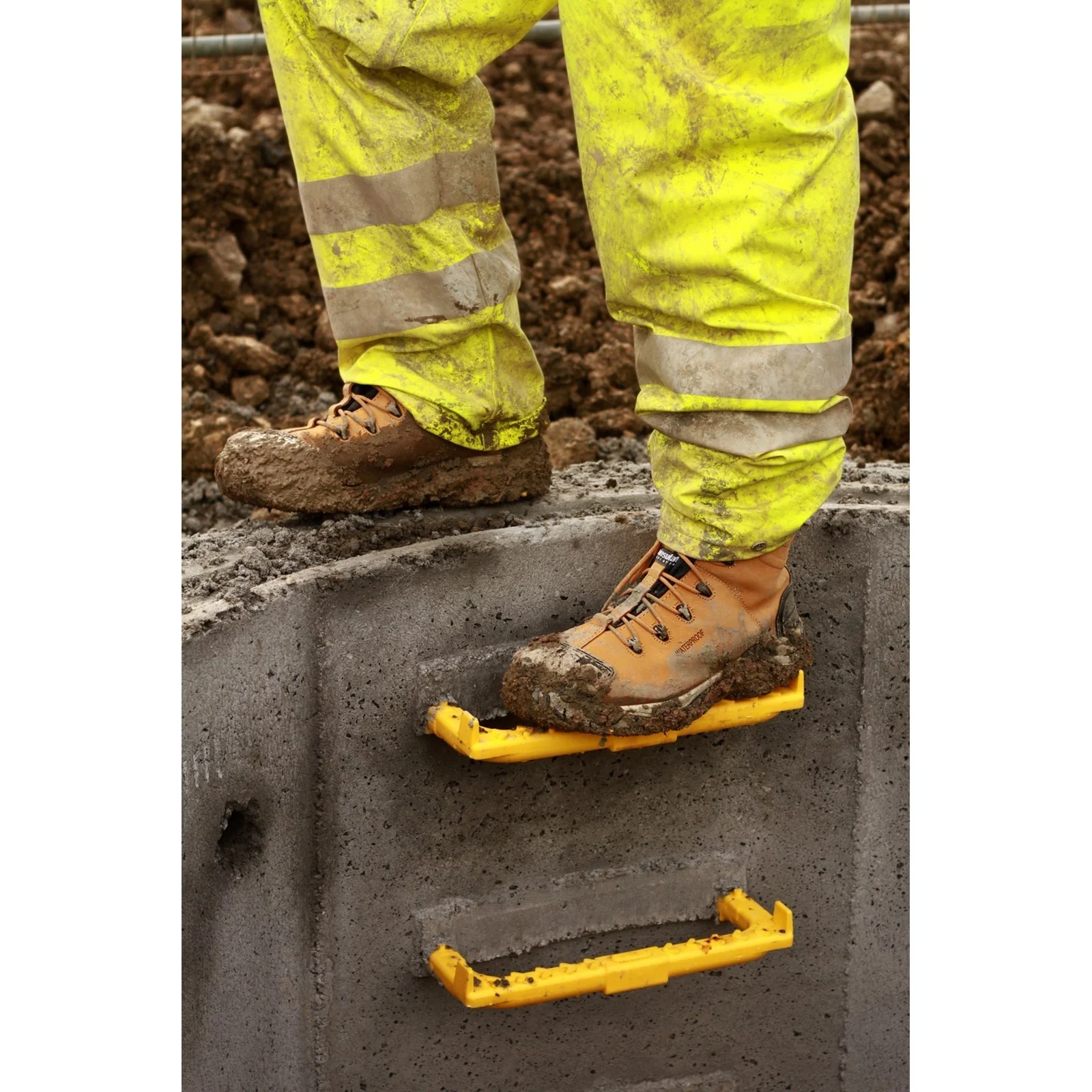 Amblers FS998 Safety Boot - Image 6