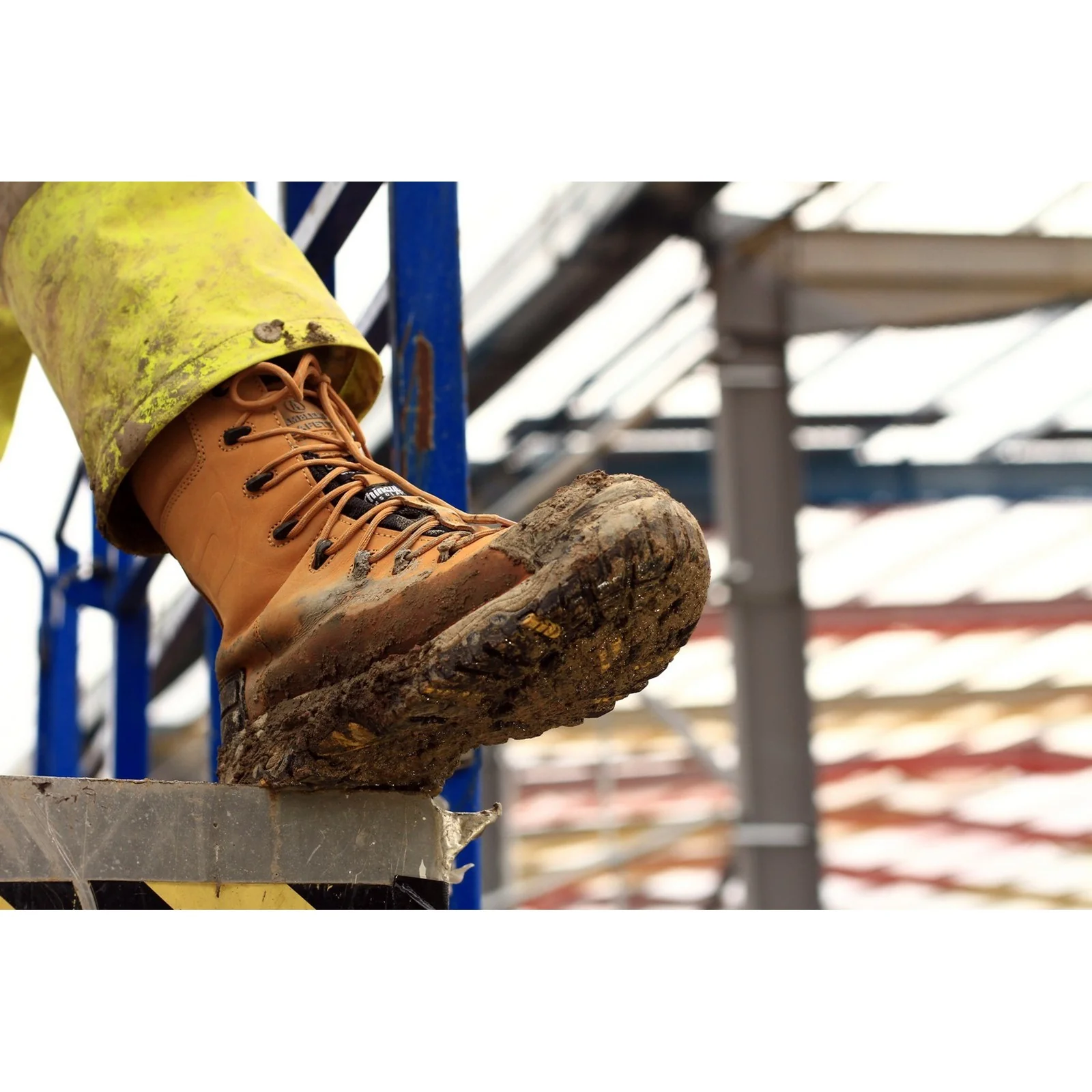 Amblers FS998 Safety Boot - Image 8