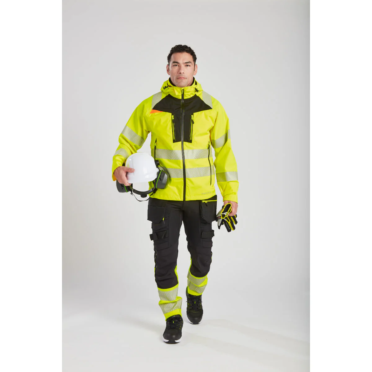 Portwest DX4 Hi-Vis Rain Jacket - Image 7
