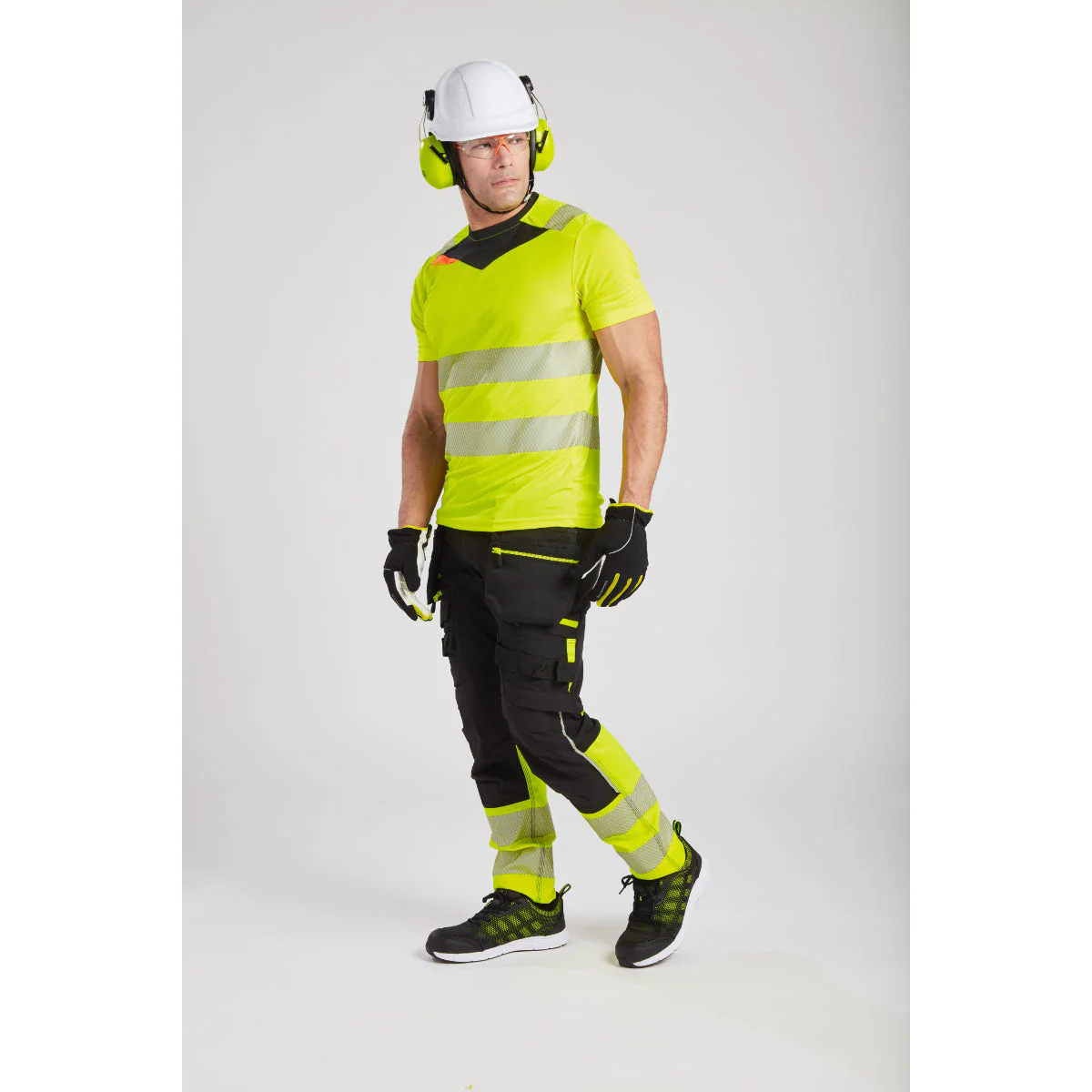 Portwest DX4 Hi-Vis T-Shirt Short Sleeved - Image 15