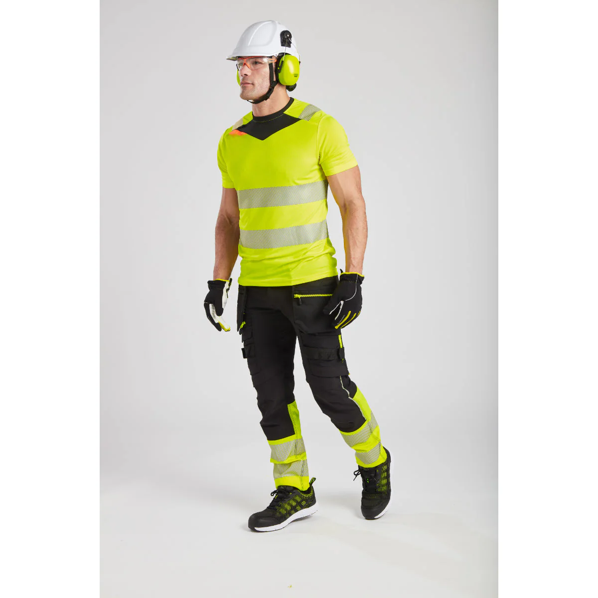 Portwest DX4 Hi-Vis T-Shirt Short Sleeved - Image 16