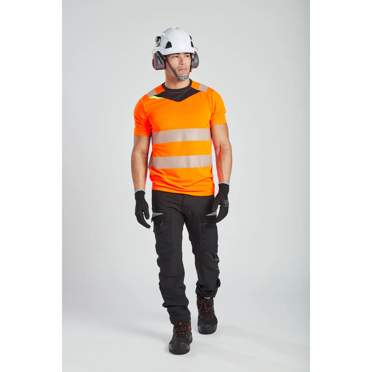 Portwest DX4 Hi-Vis T-Shirt Short Sleeved - Image 5