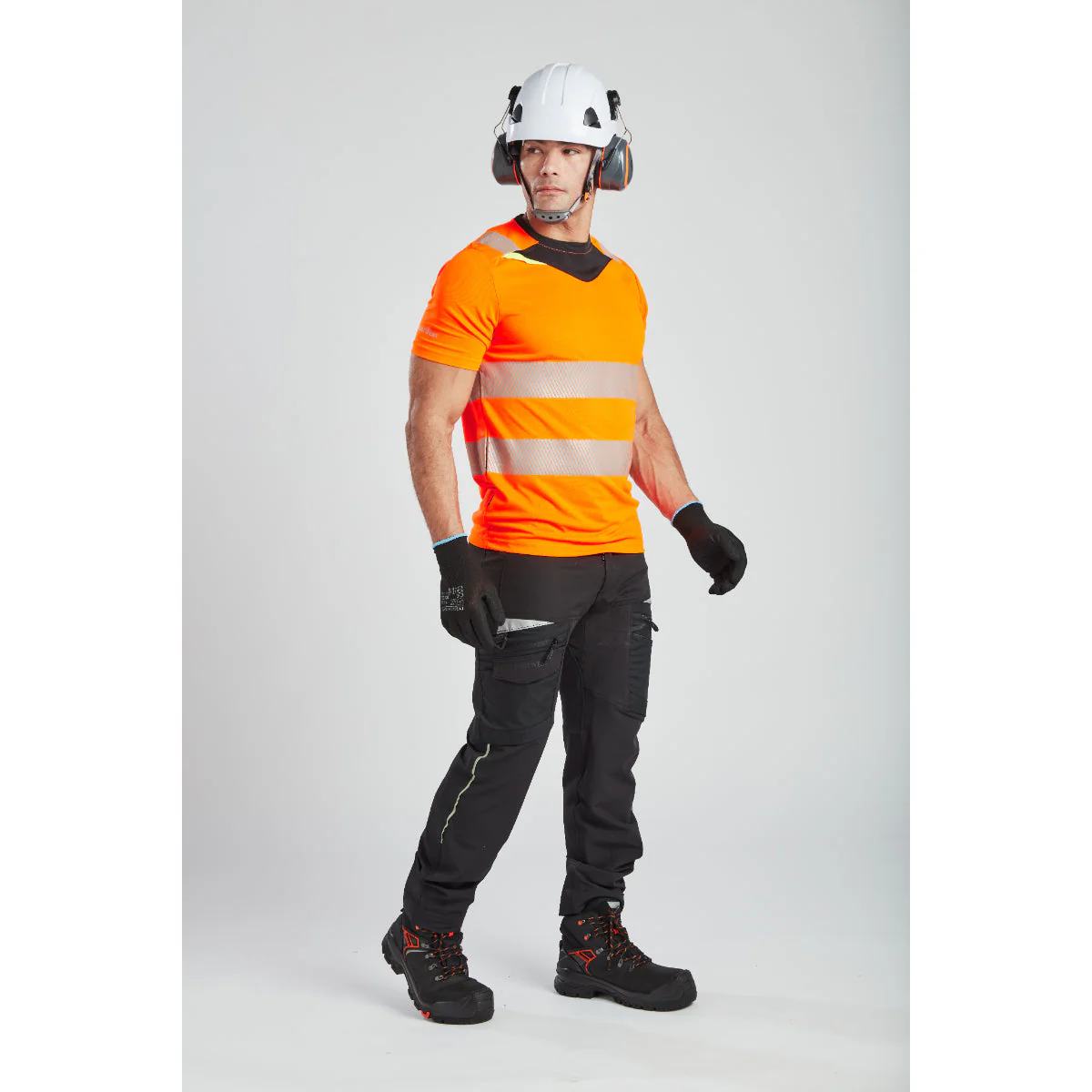 Portwest DX4 Hi-Vis T-Shirt Short Sleeved - Image 9
