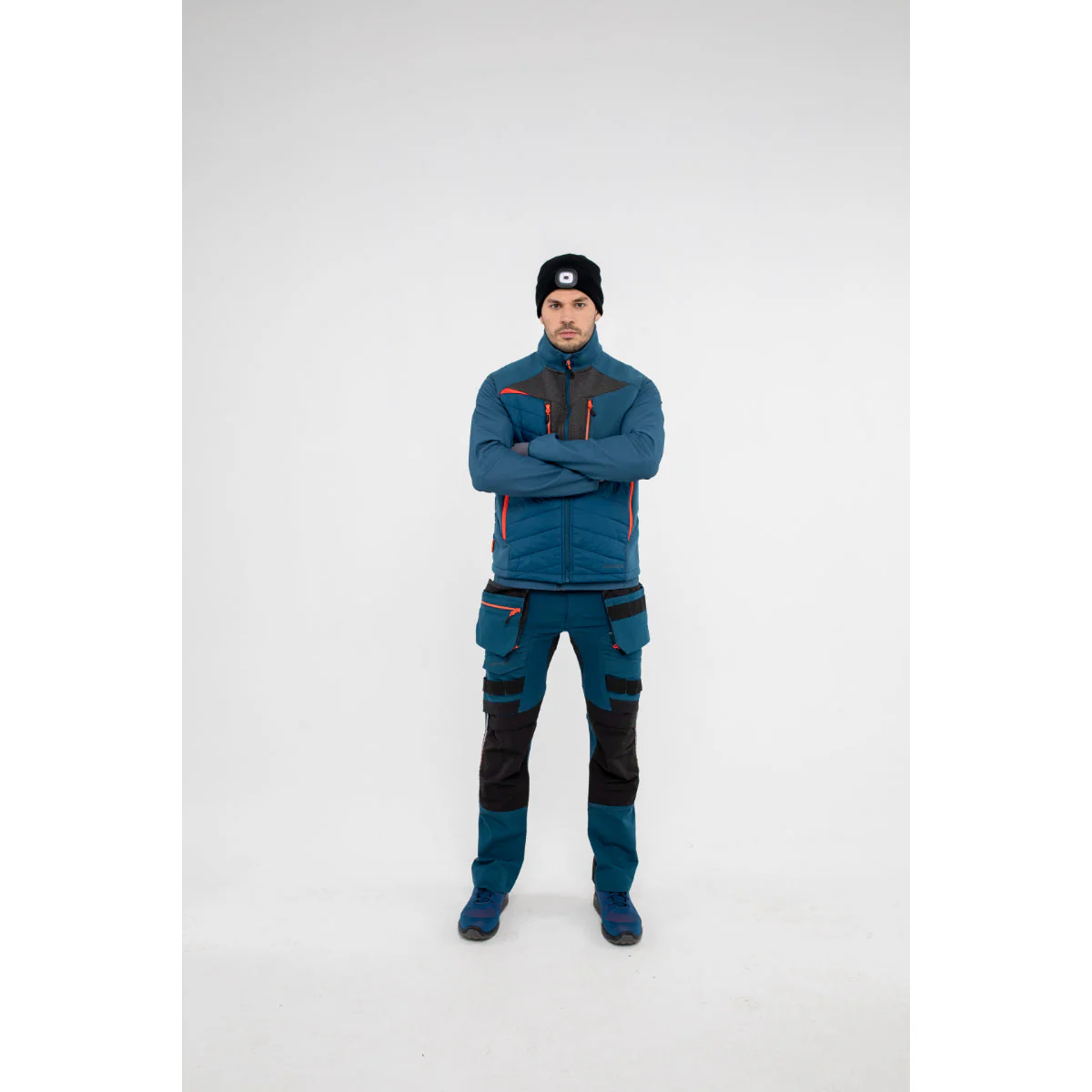 Portwest DX4 Hybrid Baffle Jacket - Image 11