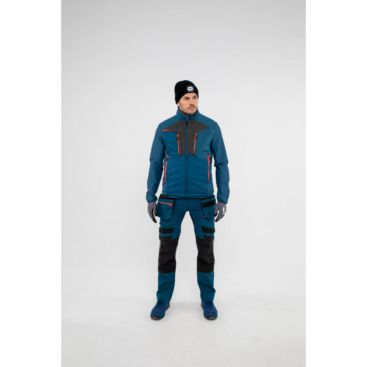 Portwest DX4 Hybrid Baffle Jacket - Image 12