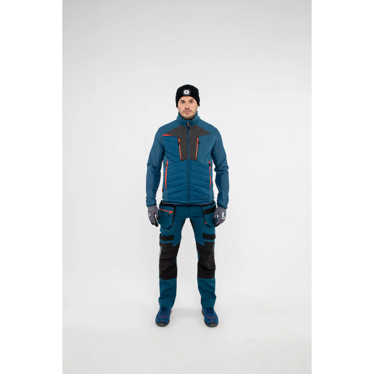 Portwest DX4 Hybrid Baffle Jacket - Image 16