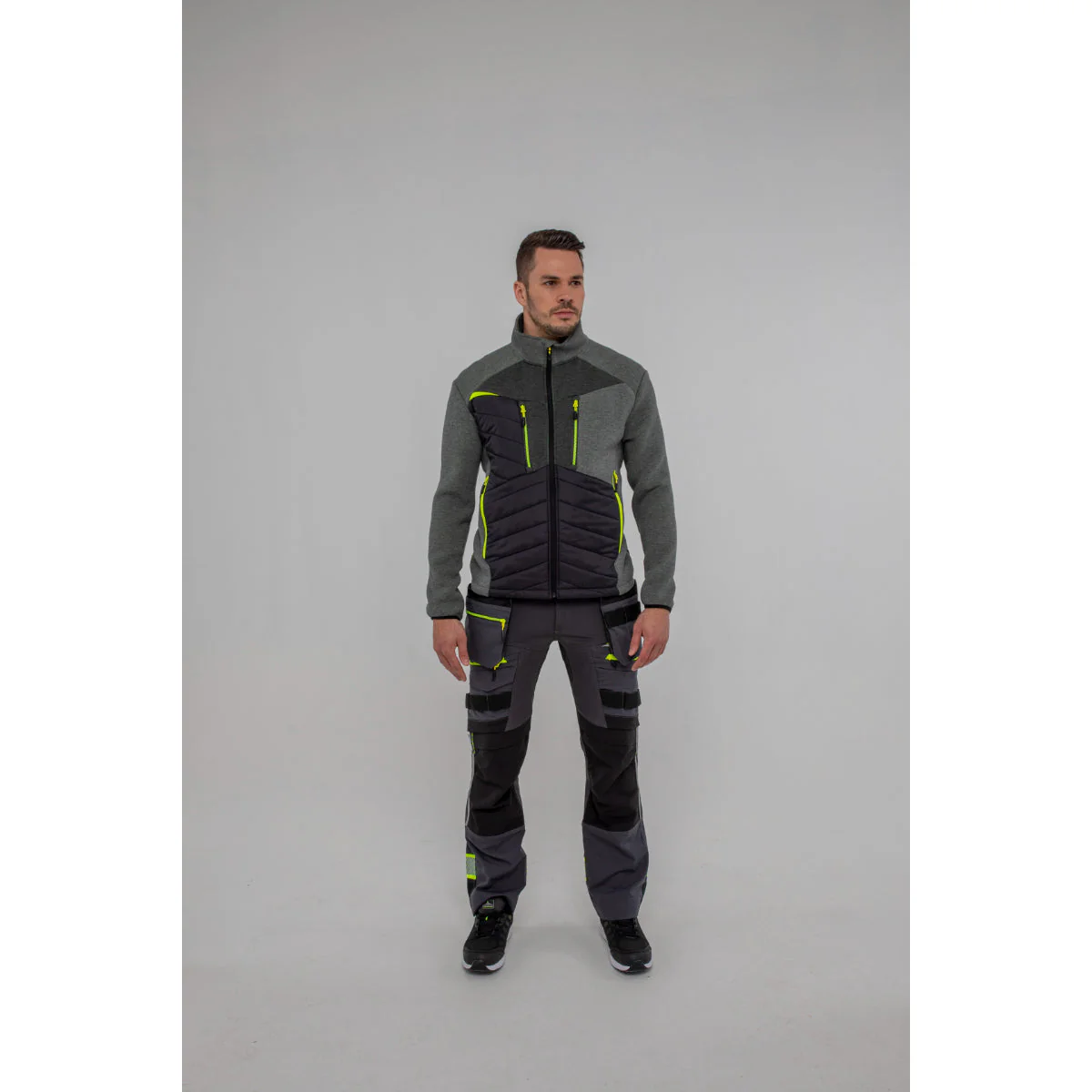 Portwest DX4 Hybrid Baffle Jacket - Image 17