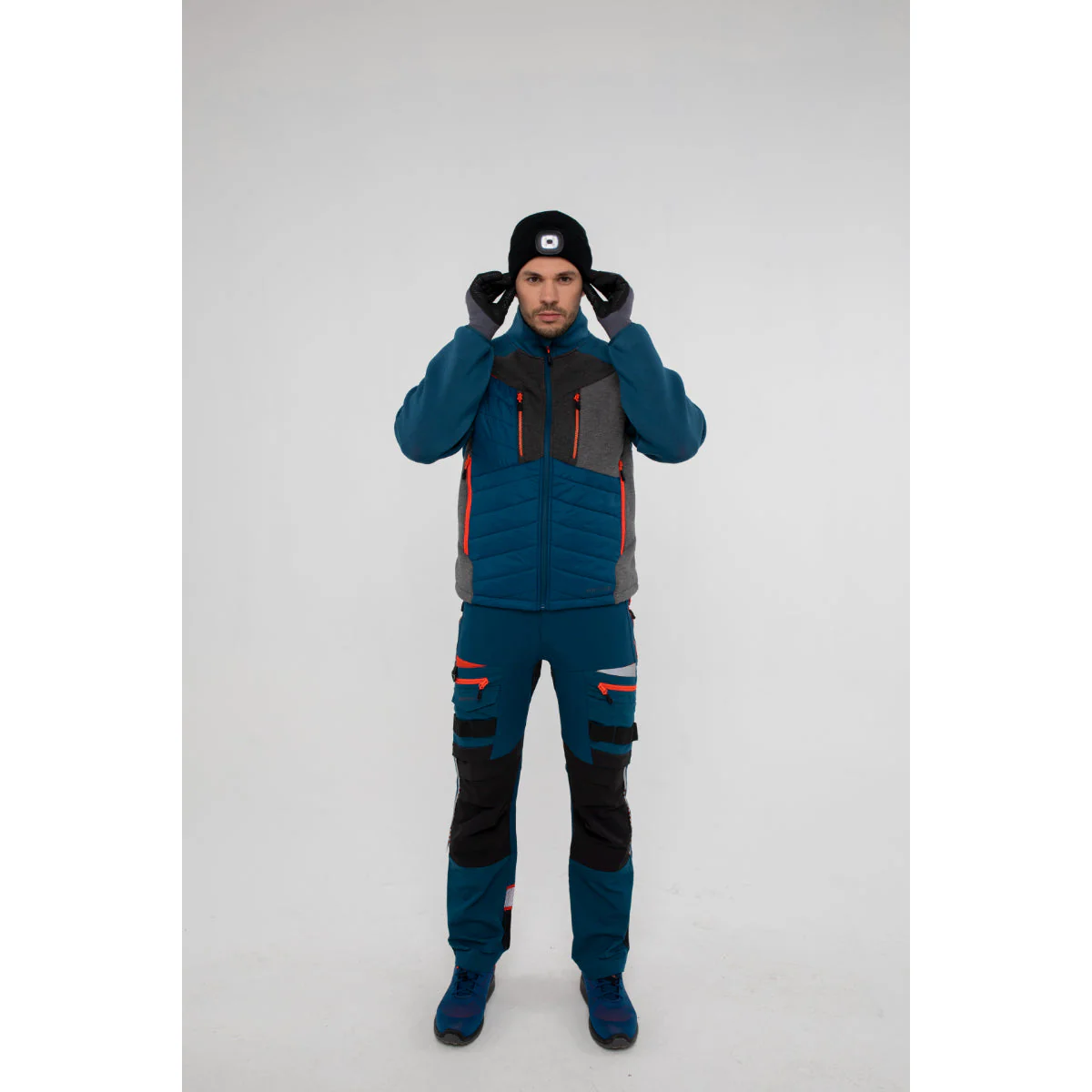 Portwest DX4 Hybrid Baffle Jacket - Image 4