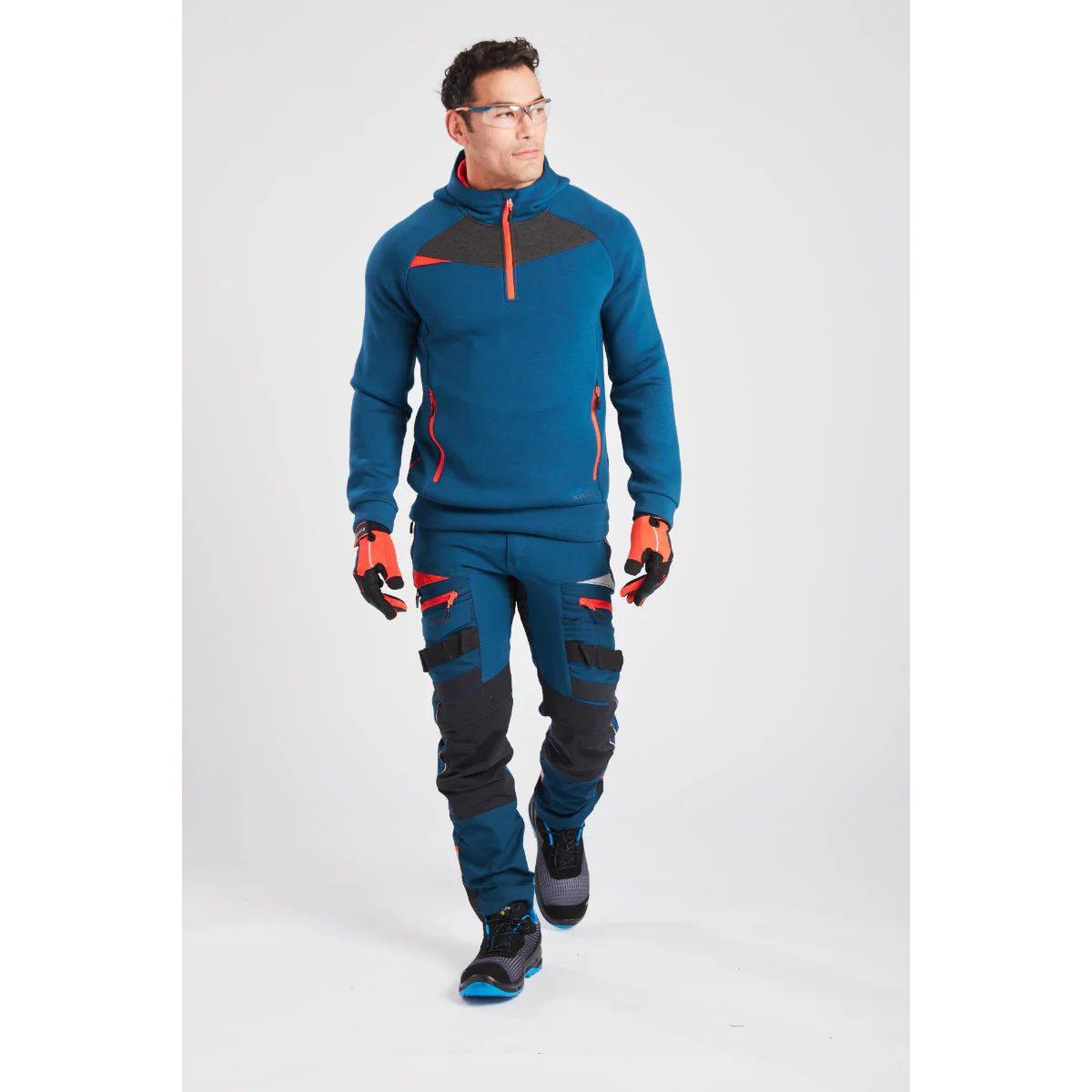 Portwest DX4 Quarter Zip Hoodie - Image 14
