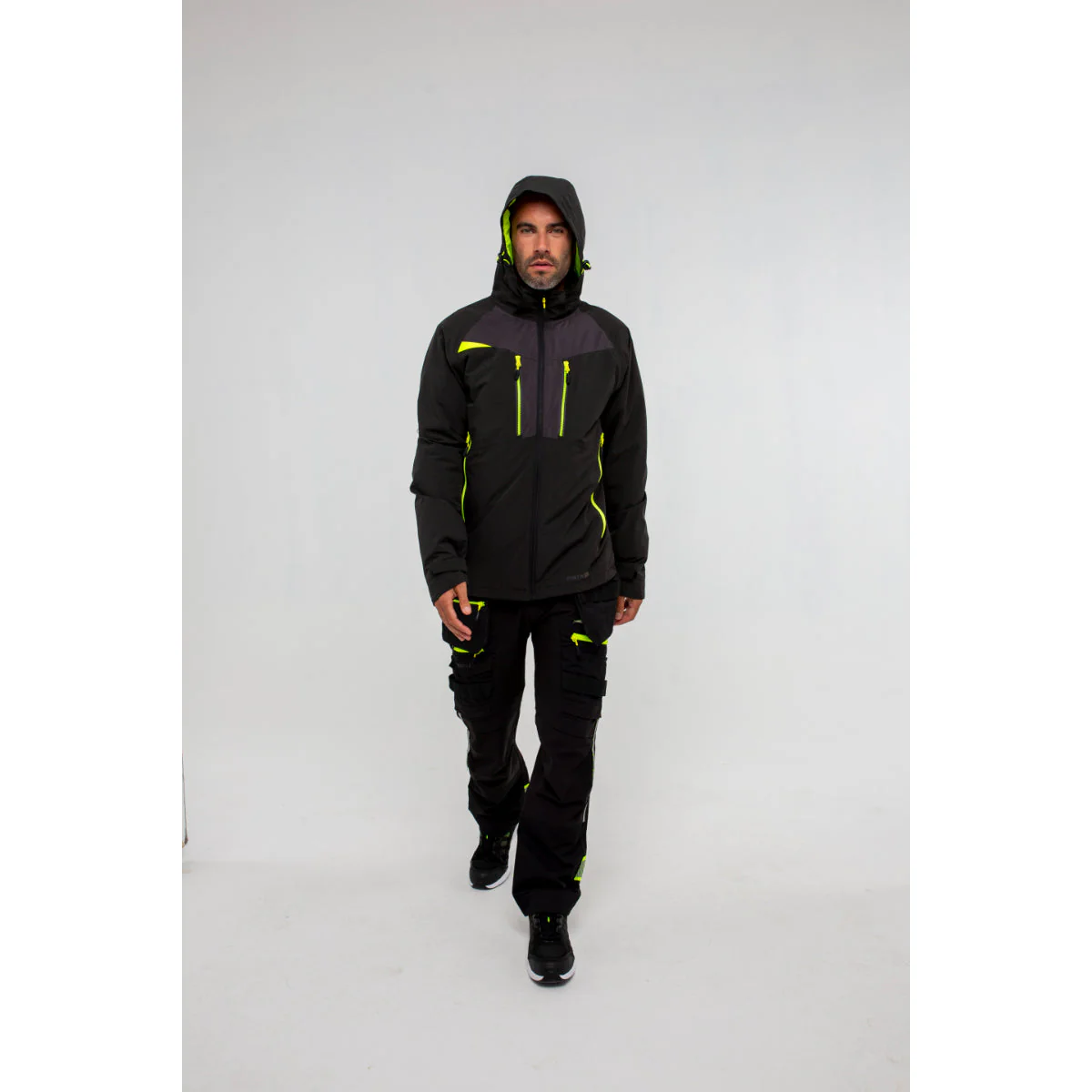 Portwest DX4 Winter Jacket - Image 11