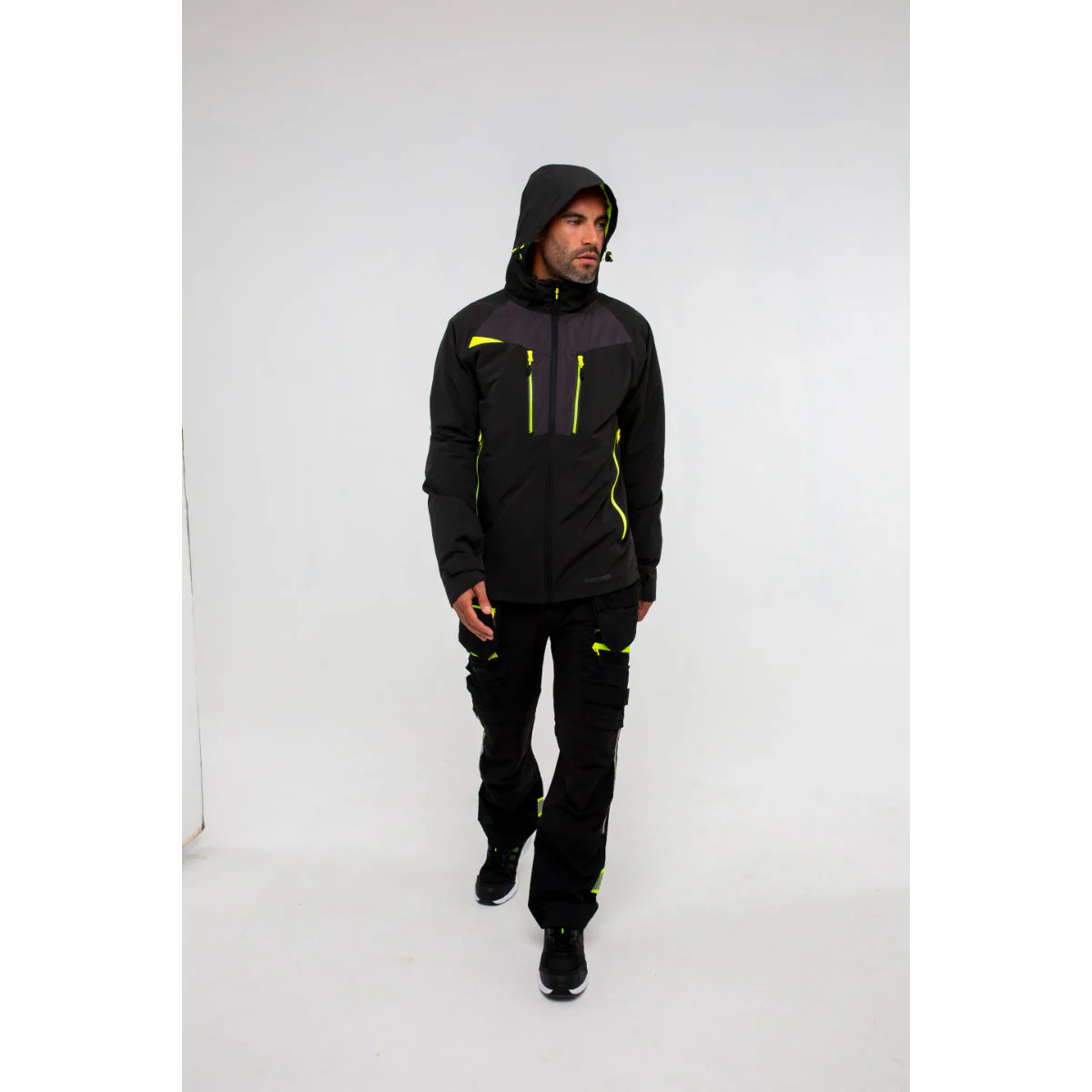 Portwest DX4 Winter Jacket - Image 12