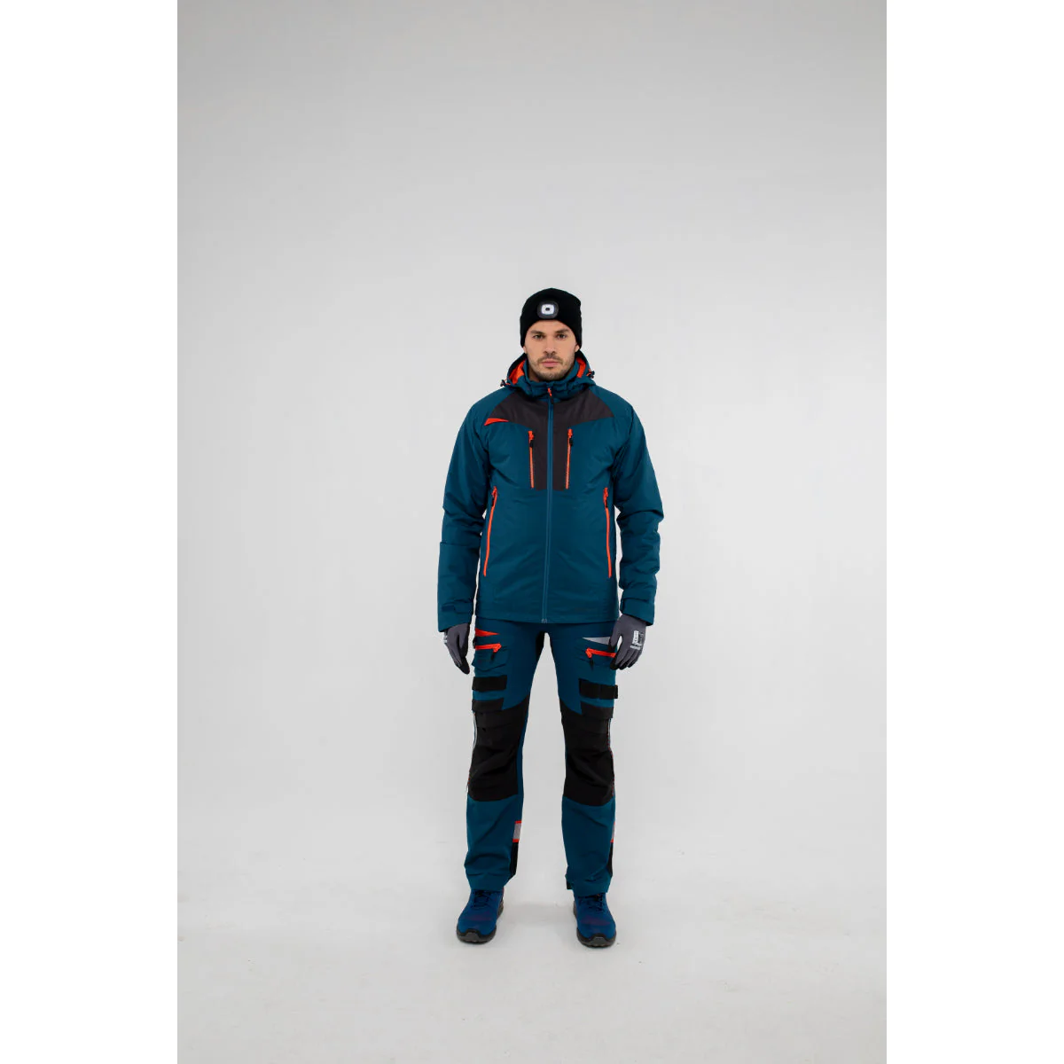 Portwest DX4 Winter Jacket - Image 6