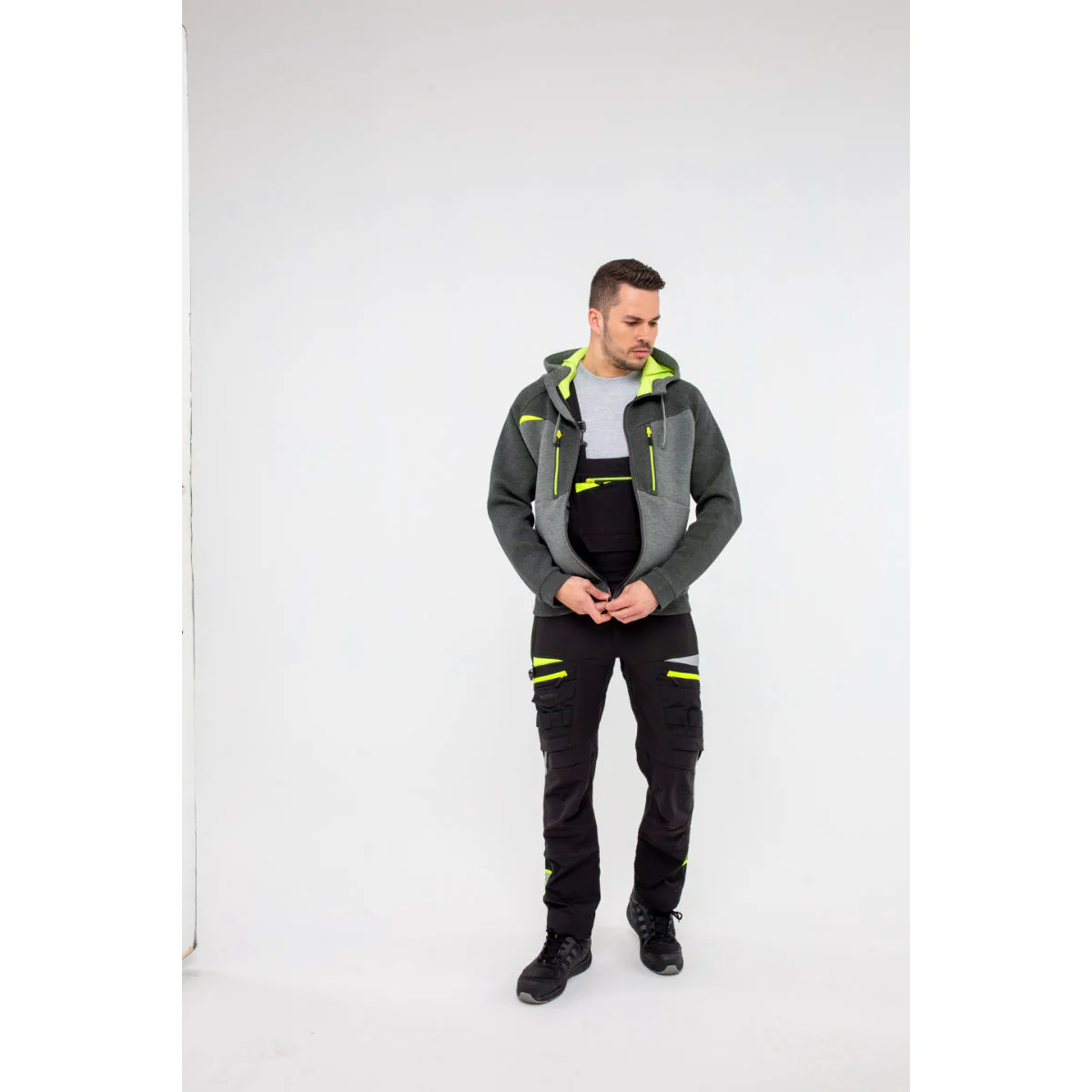 Portwest DX4 Zipped Hoodie - Image 14