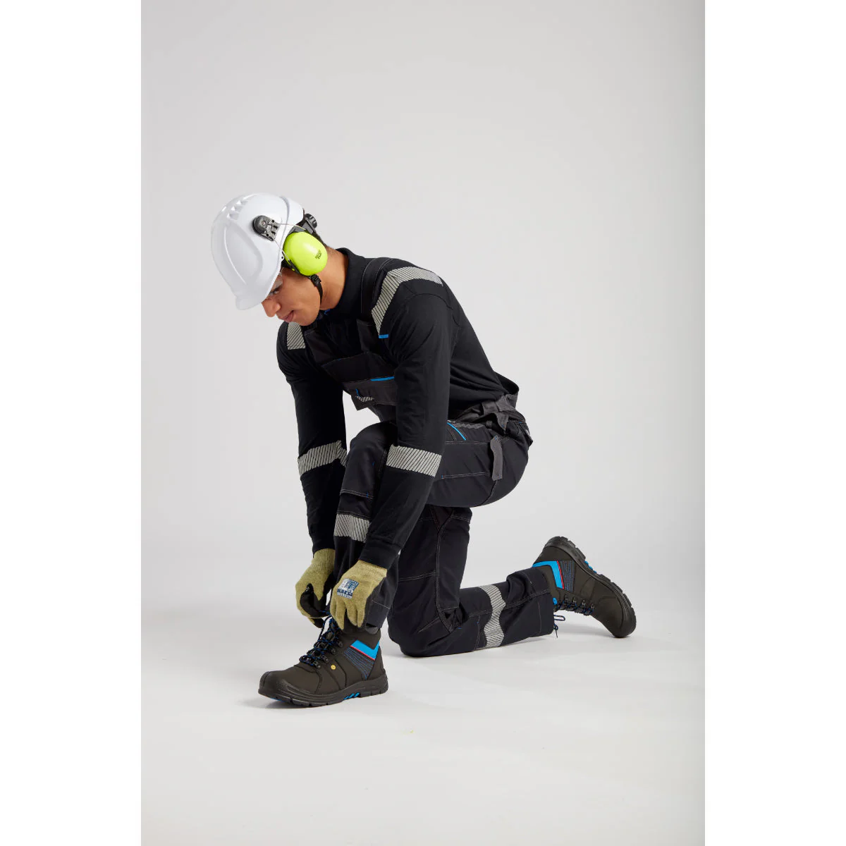 Portwest Height Endurance Helmet - Image 10