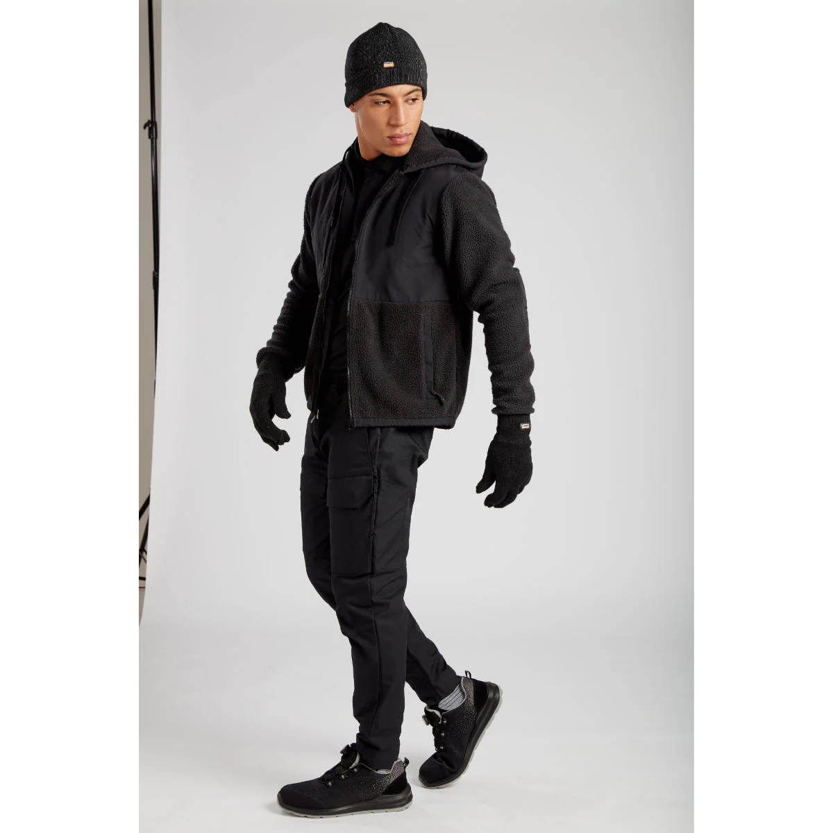 Portwest Knit Glove Insulatex Lined - Image 4