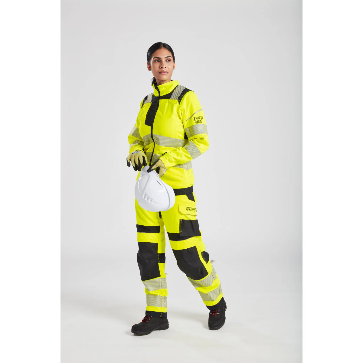 Portwest PW3 FR Hi-Vis Women's Work Trousers - Image 10