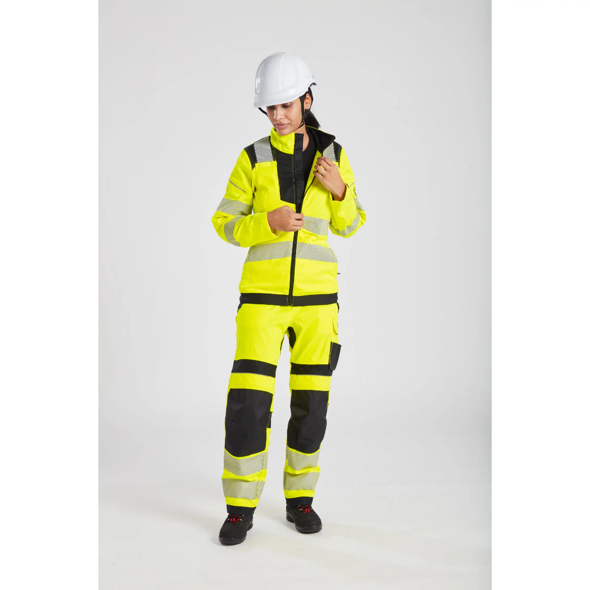 Portwest PW3 FR Hi-Vis Women's Work Trousers - Image 13