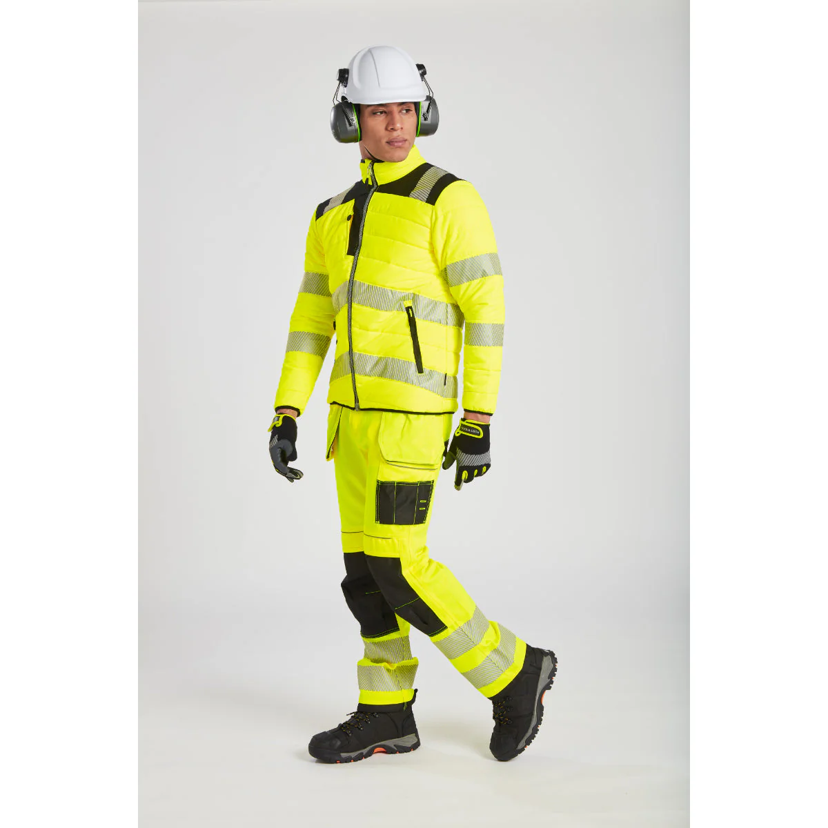 Portwest PW3 Hi-Vis Holster Pocket Work Trousers - Image 13