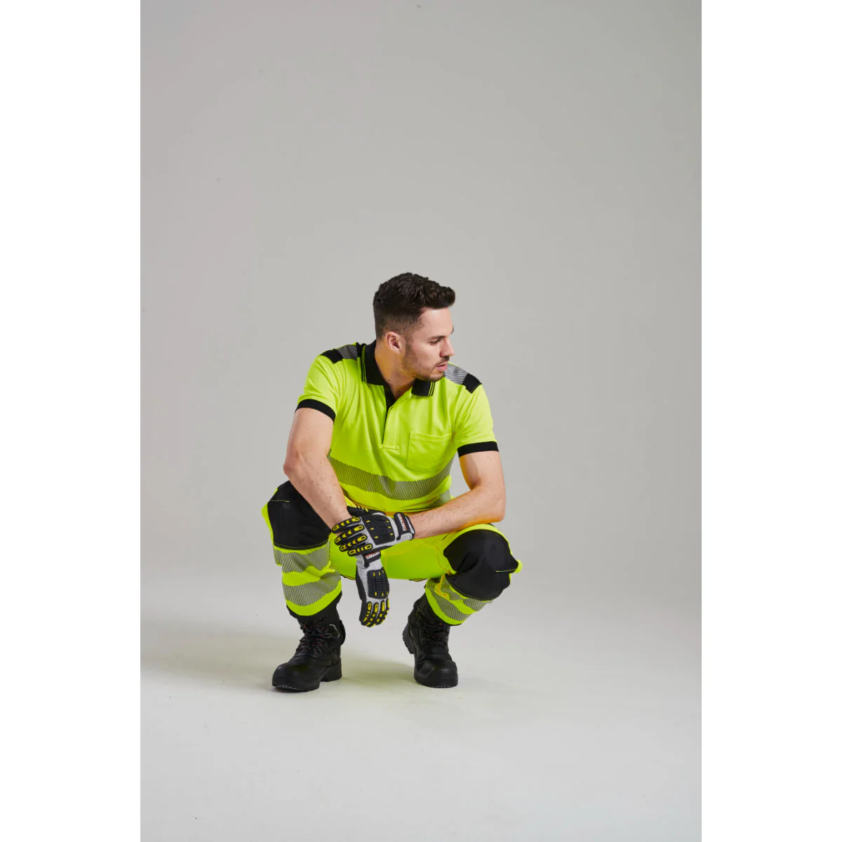 Portwest PW3 Hi-Vis Holster Pocket Work Trousers - Image 16