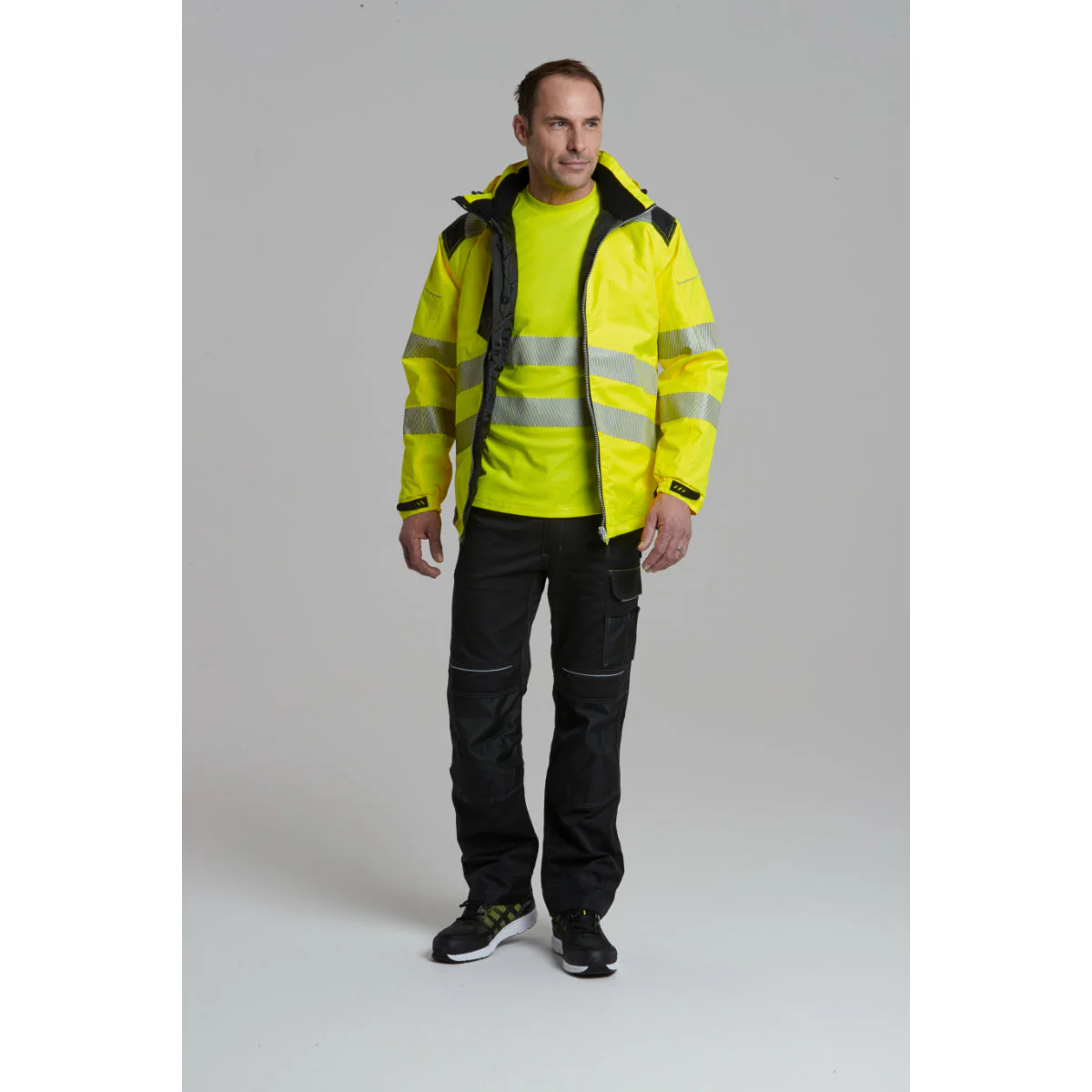 Portwest PW3 Hi-Vis Winter Jacket - Image 10