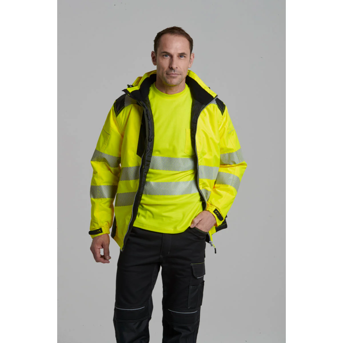 Portwest PW3 Hi-Vis Winter Jacket - Image 15
