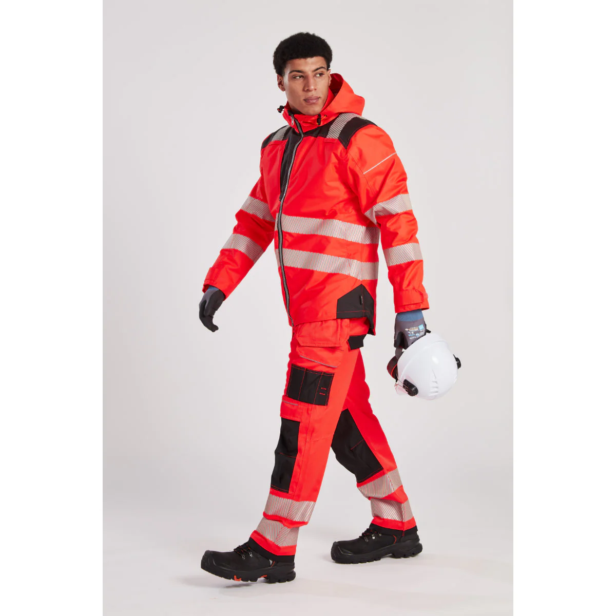 Portwest PW3 Hi-Vis Winter Jacket - Image 4