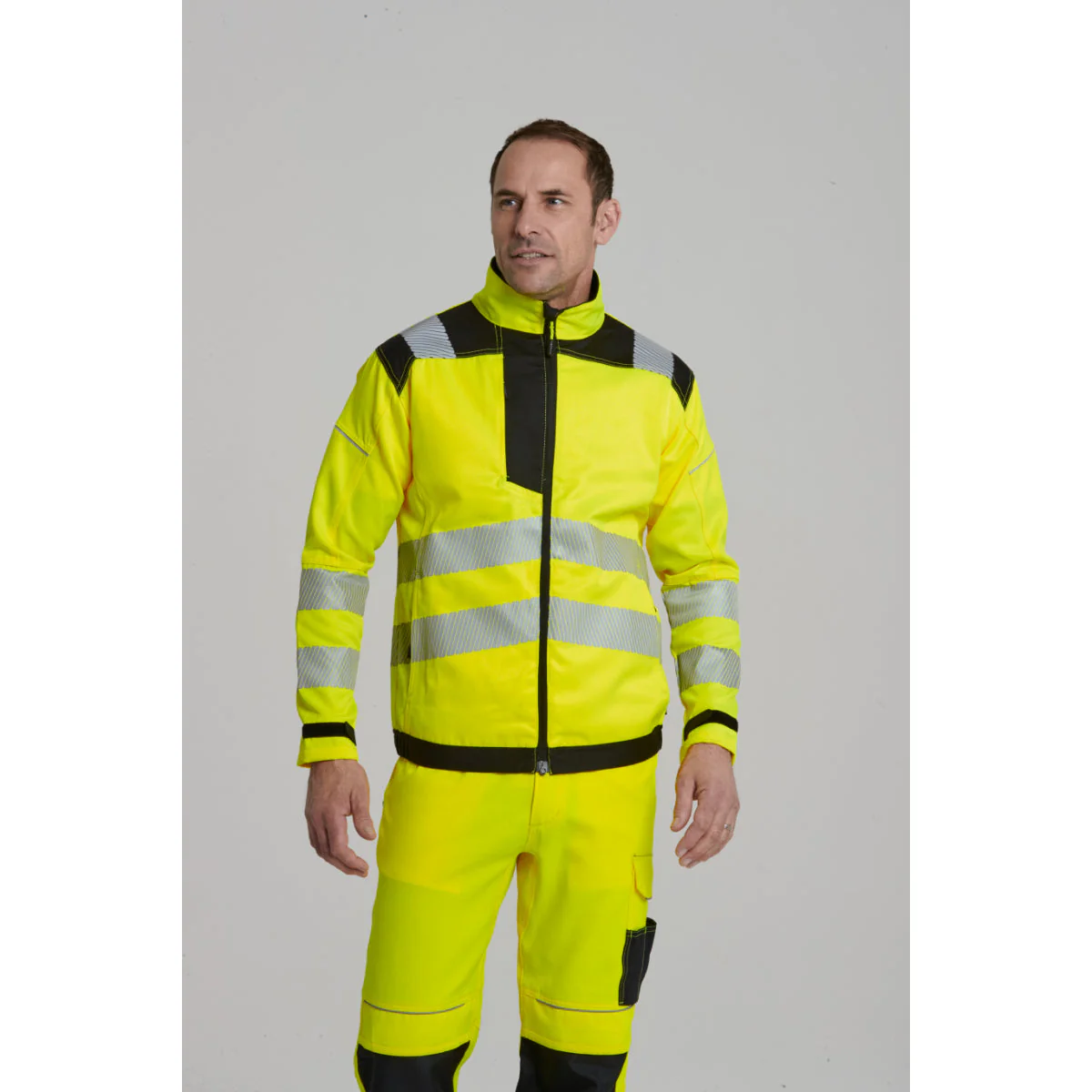 Portwest PW3 Hi-Vis WorkTrouser - Image 12