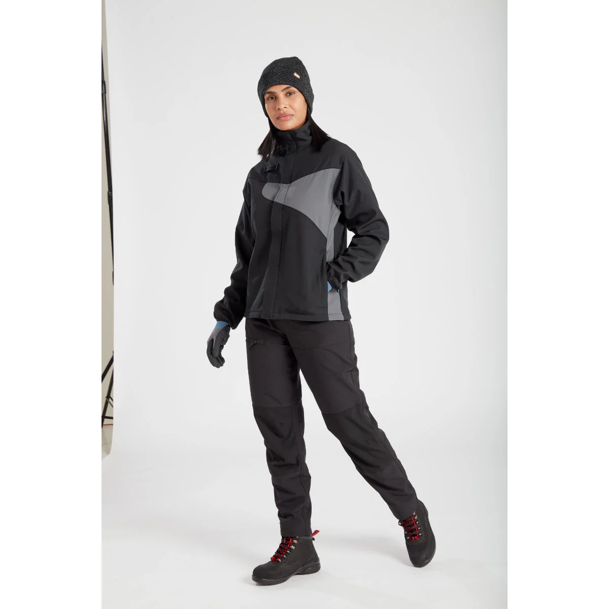 Portwest Reflective Knit Beanie Insulatex Lined - Image 12