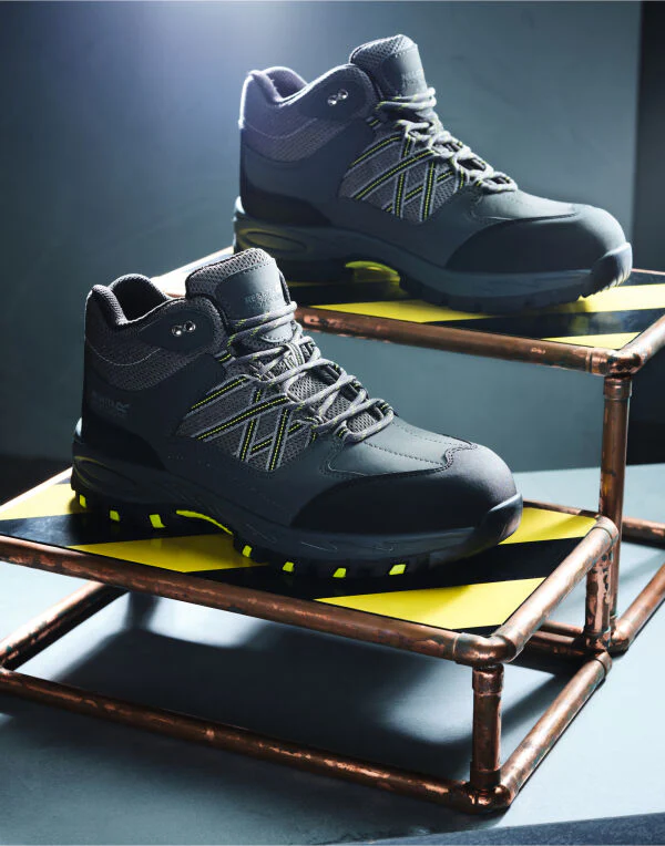 Regatta Safety Footwear Sandstone Sb Safety Hiker