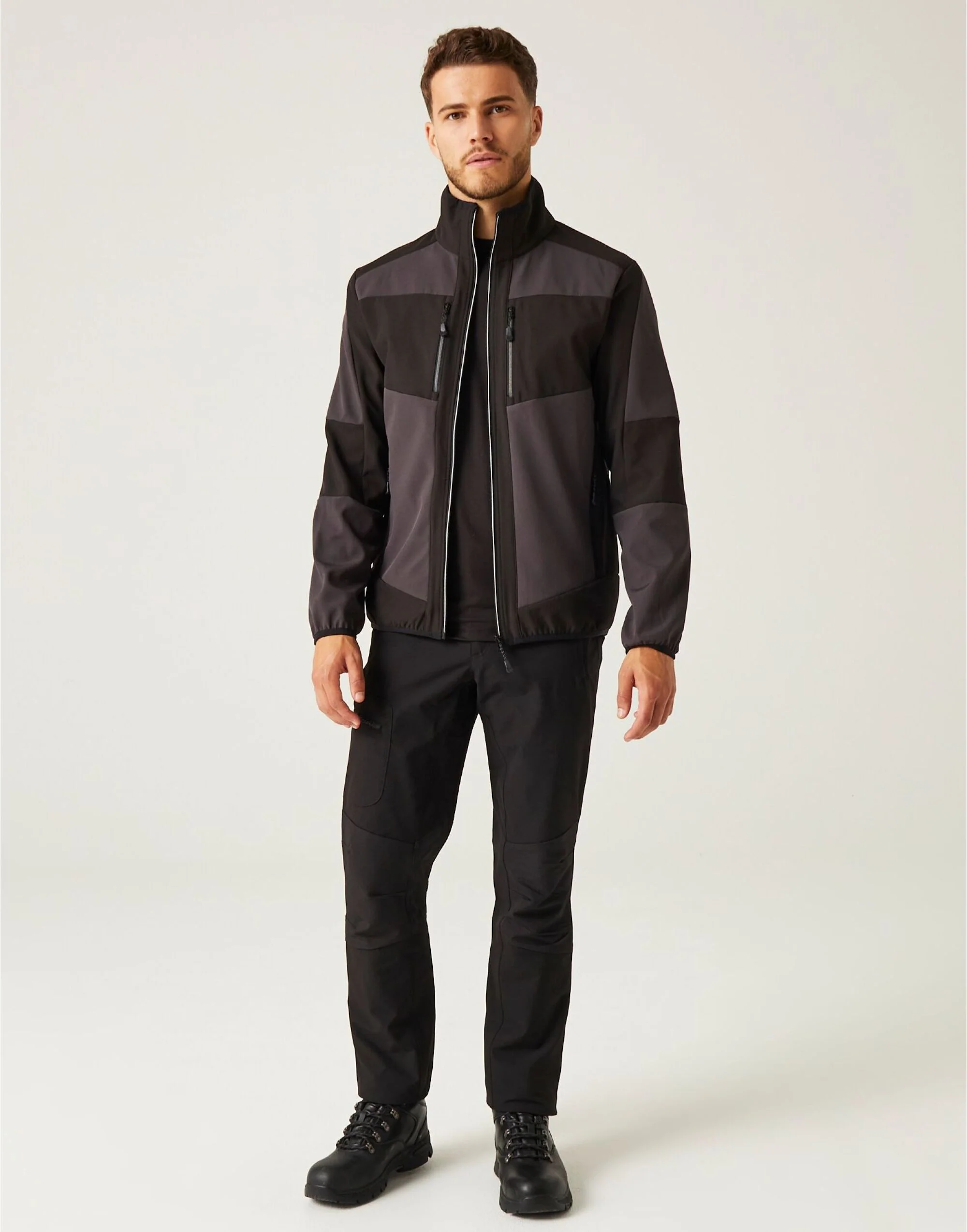Regatta E-Volve Unisex 2 Layer Softshell Jacket - Image 4