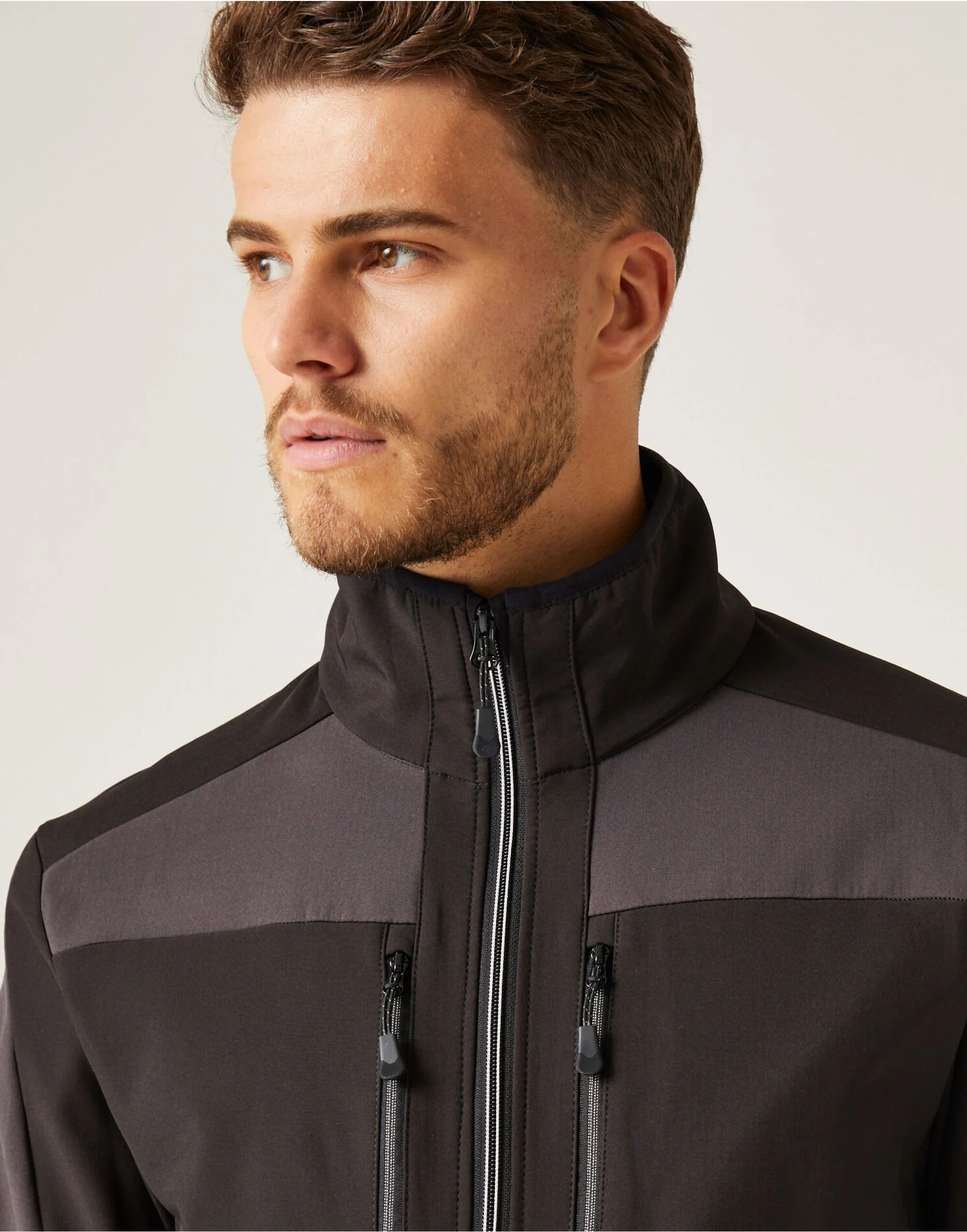 Regatta E-Volve Unisex 2 Layer Softshell Jacket - Image 5