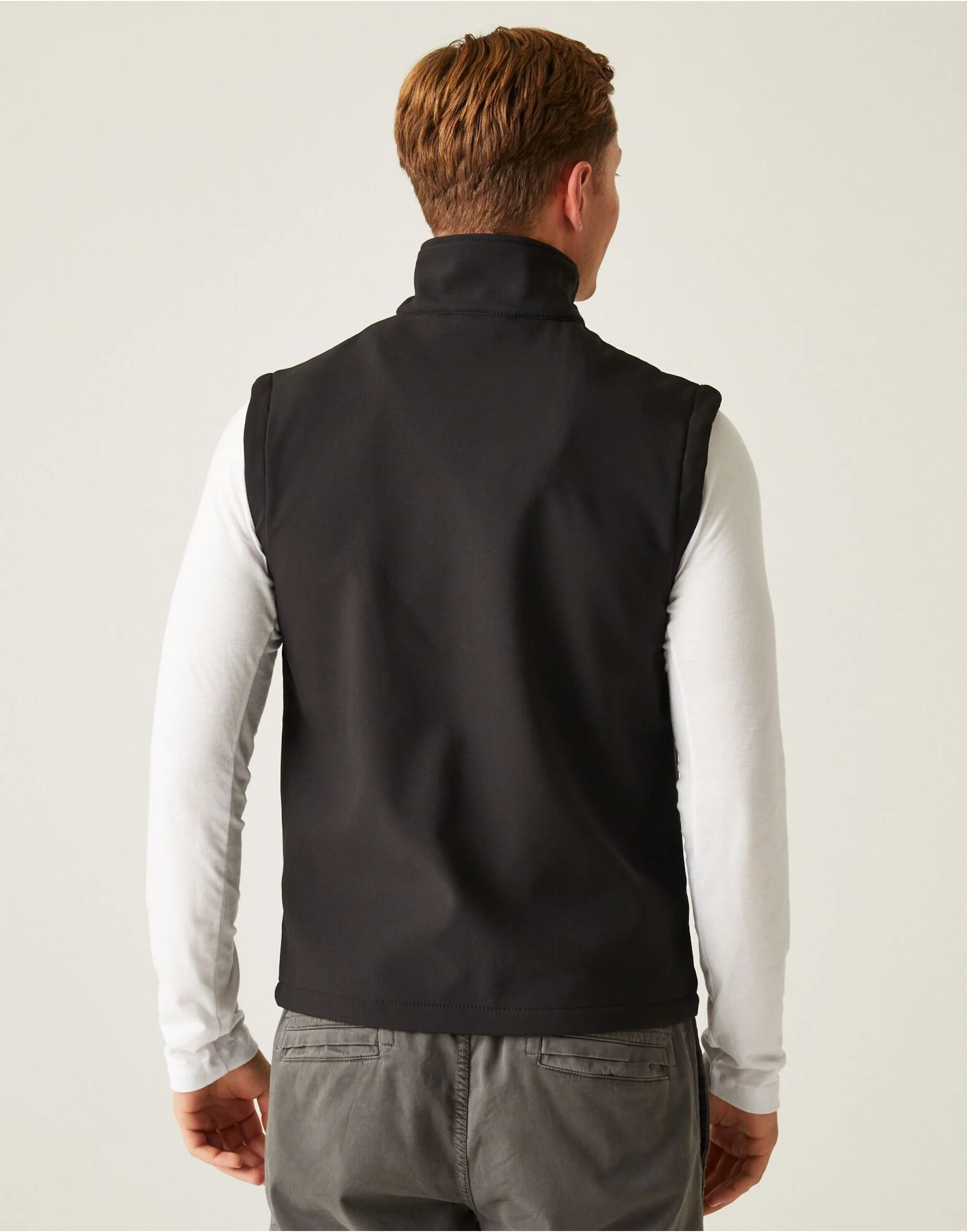 Regatta Ascender Two Layer Soft Shell Bodywarmer - Image 3