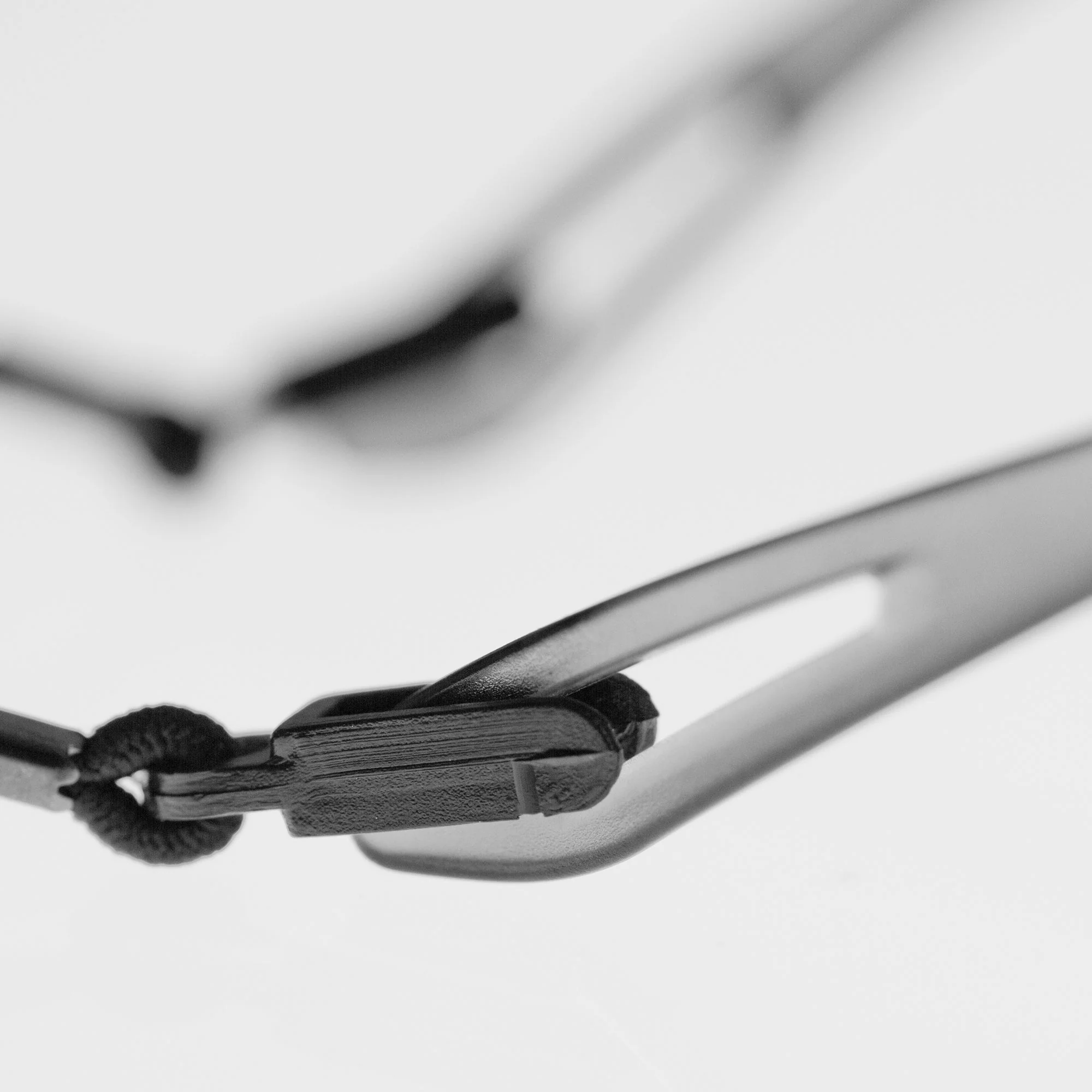 JSP Stealth 16g Lightweight Safety Specs - Clear K&N Anti-scratch/Anti-mist Lenses - Image 4