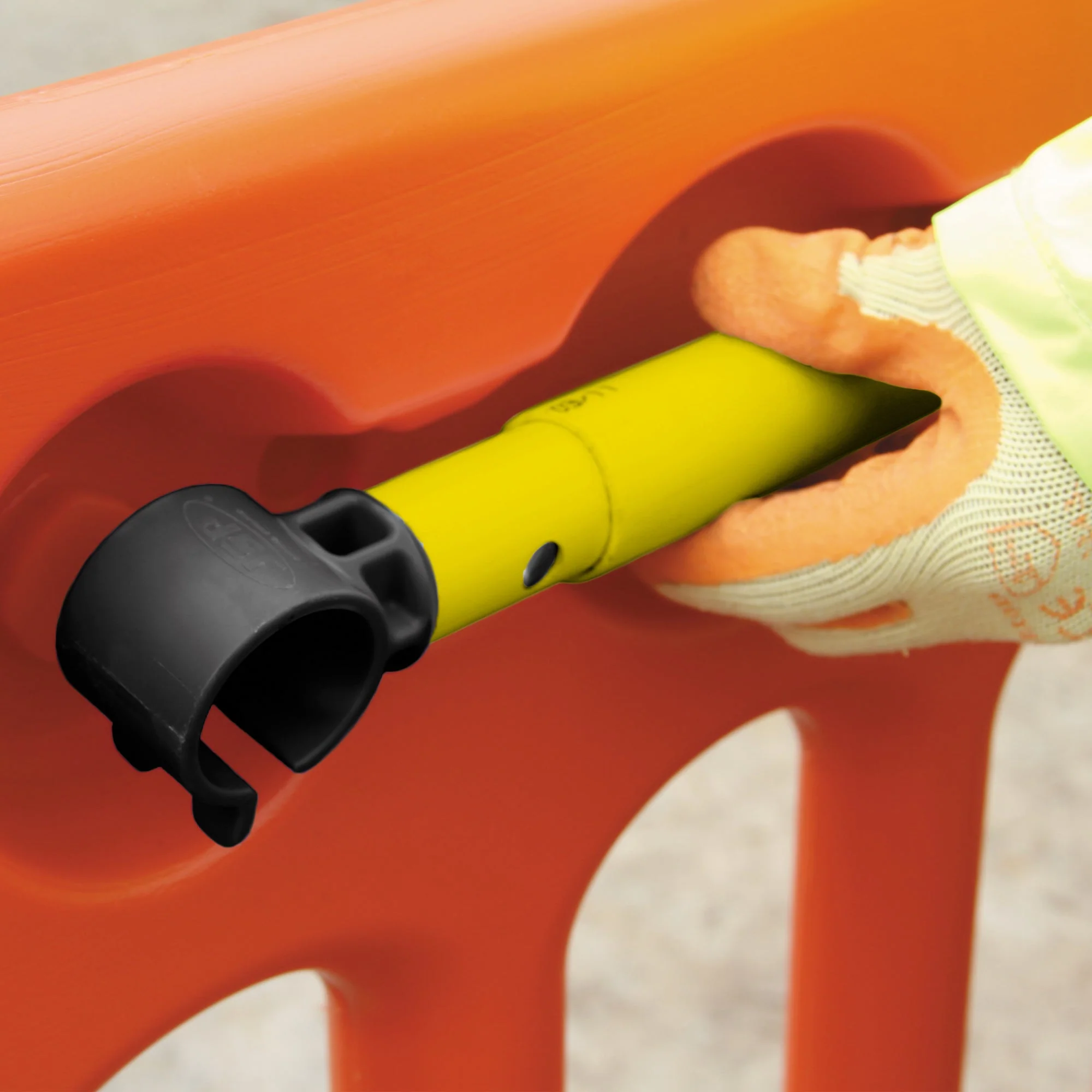 JSP SurePole Telescopic Stability Pole for Frontier / Titan Traffic Barriers - Image 2