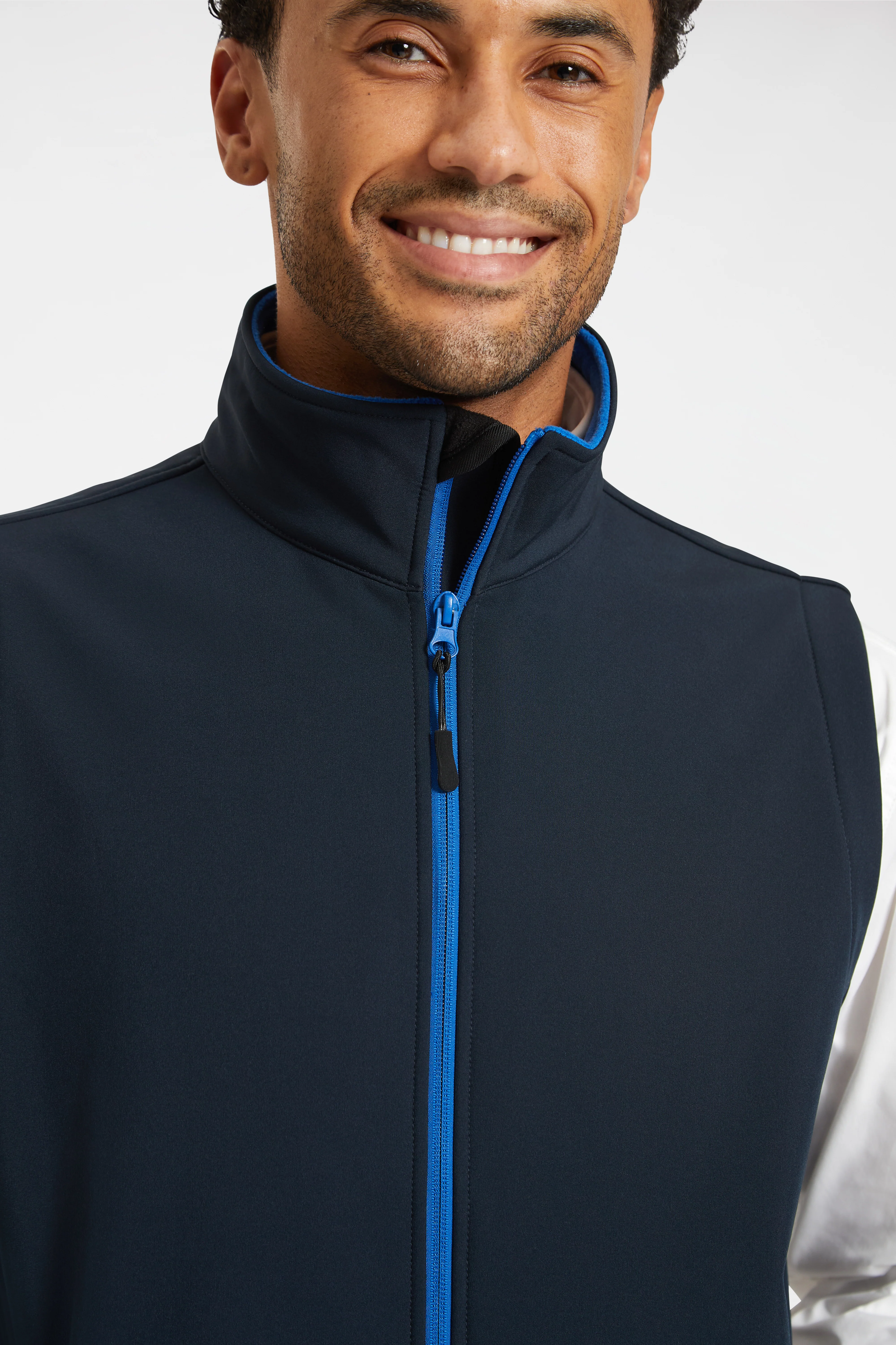 Uneek Printable Softshell Gilet - UC614 - Image 2